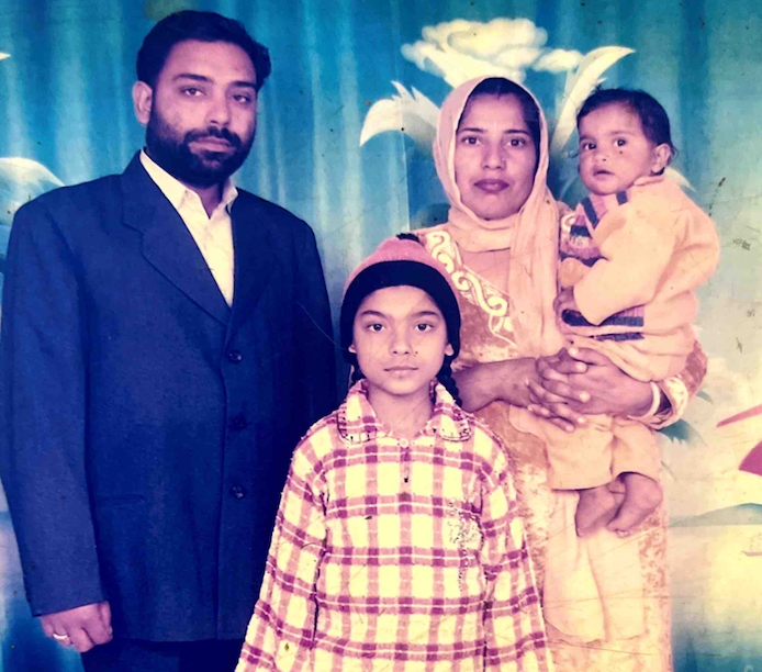 Avneet's family in Punjab